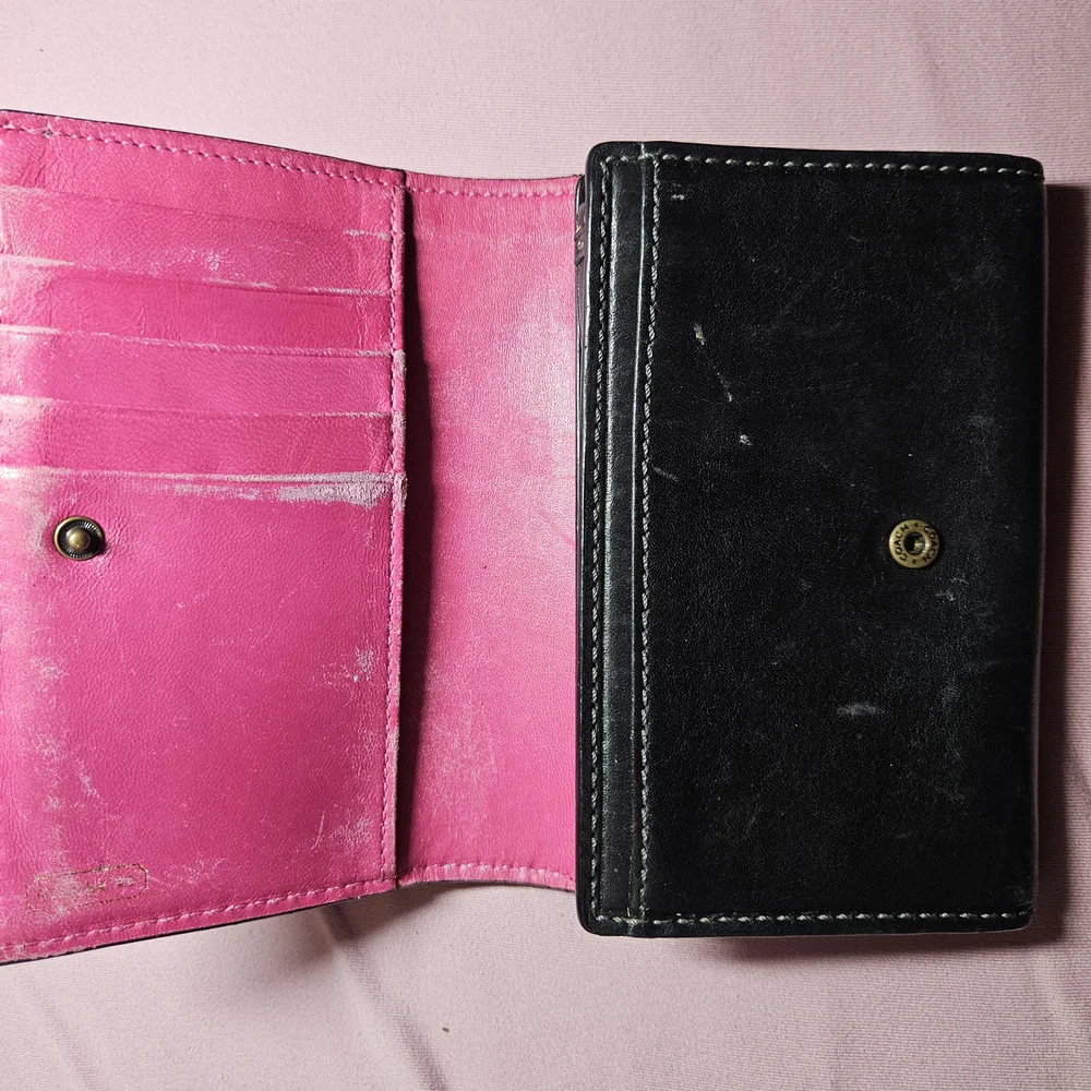 Coach Black Leather Wallet - Picture 2 of 4